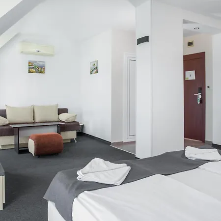 Family Sunrise Hotel 3*